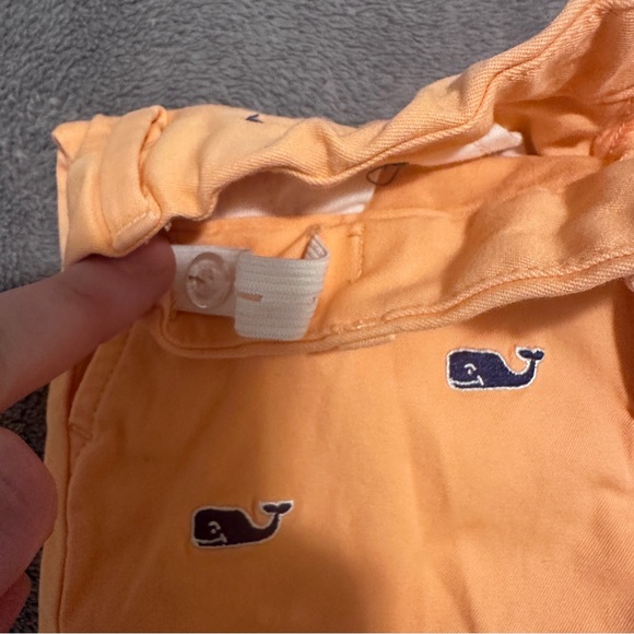 Vineyard Vines Toddler Orange Shorts With Blue Whale Pattern Size 2T - Picture 6 of 8